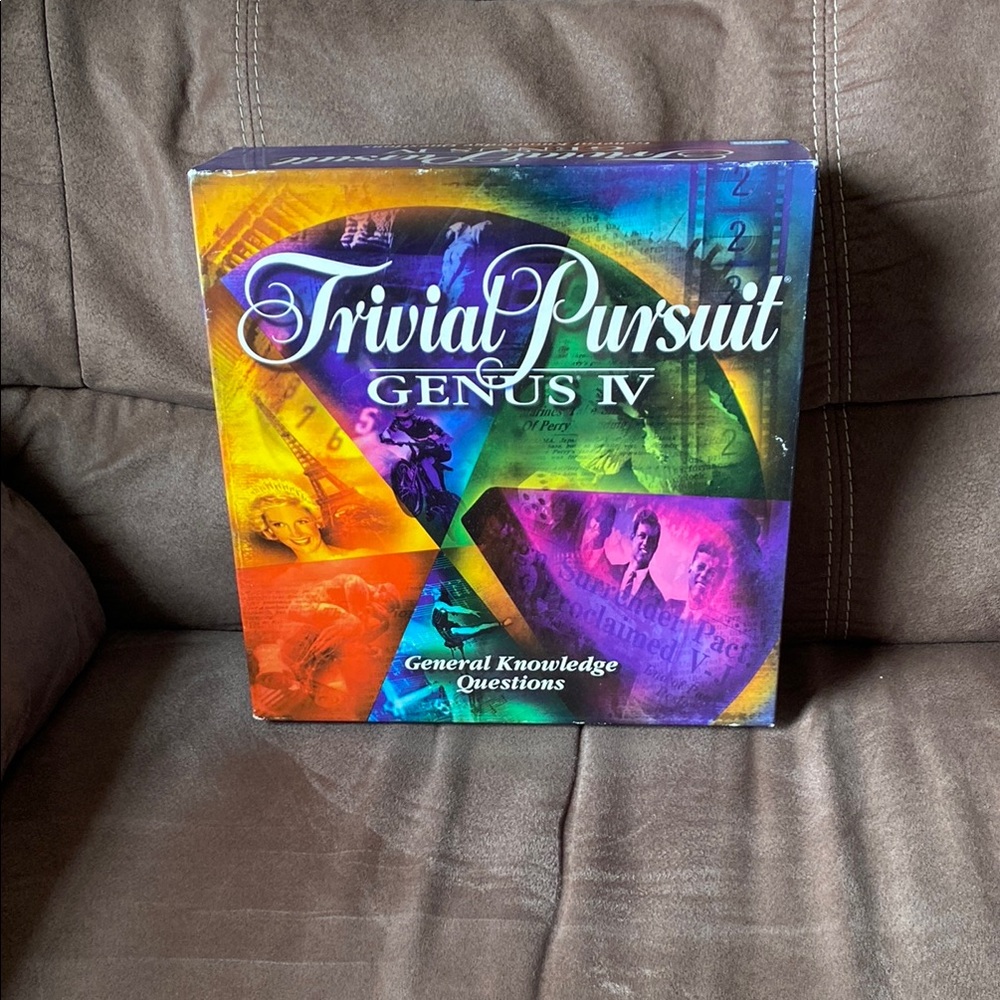 Trivial Pursuit Genus IV Board Game